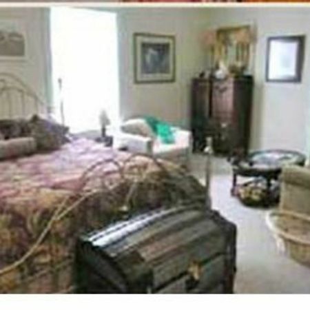 Stone Haus Bed & Breakfast Hermann Εξωτερικό φωτογραφία